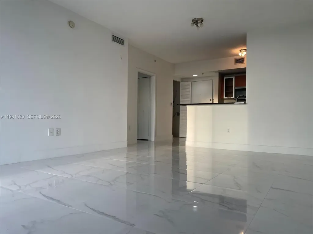 2775 NE 187th Street Aventura FL 33180