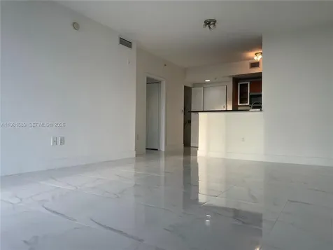 2775 NE 187th Street Aventura FL 33180