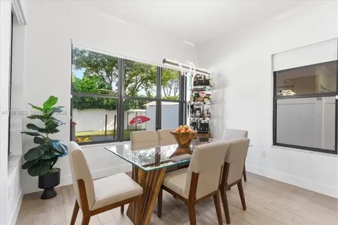 3407 W 99th Place Hialeah FL 33018