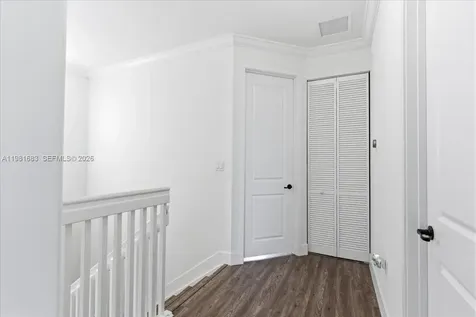3407 W 99th Place Hialeah FL 33018