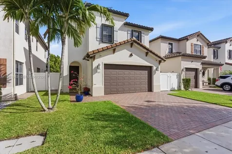 3407 W 99th Place Hialeah FL 33018