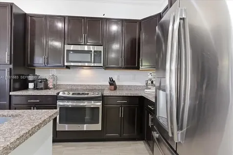 3407 W 99th Place Hialeah FL 33018