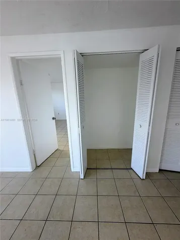 2001 Bay Drive Miami Beach FL 33141