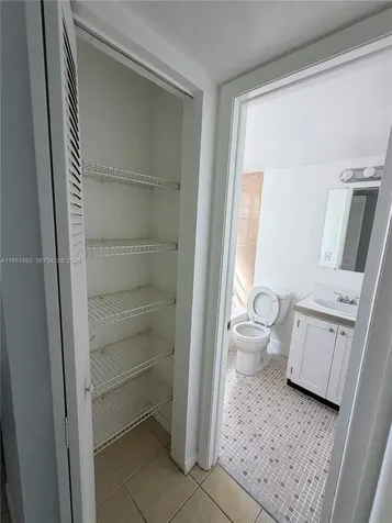 2001 Bay Drive Miami Beach FL 33141