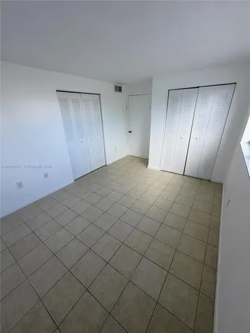 2001 Bay Drive Miami Beach FL 33141