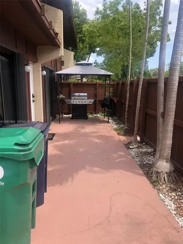 7114 SW 114th Place Miami FL 33173