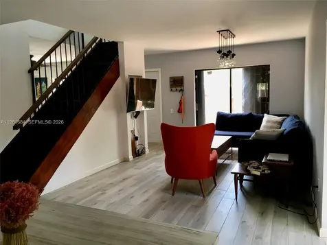7114 SW 114th Place Miami FL 33173