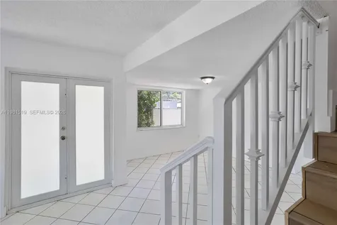 3524 NW 4th Terrace Miami FL 33125