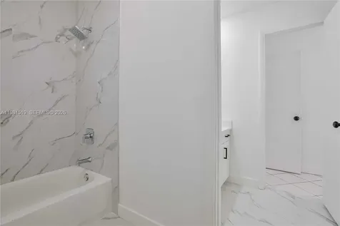 3524 NW 4th Terrace Miami FL 33125