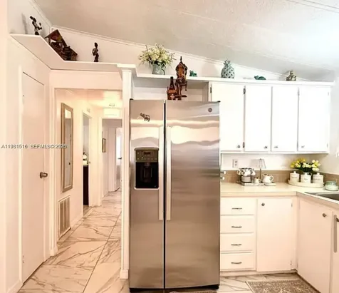 215 Laurelcrest Circle Valrico Brandon FL 33594