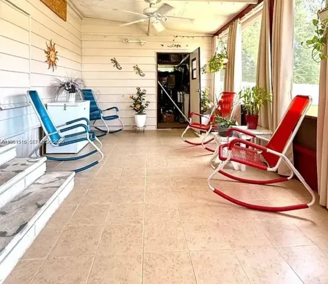 215 Laurelcrest Circle Valrico Brandon FL 33594