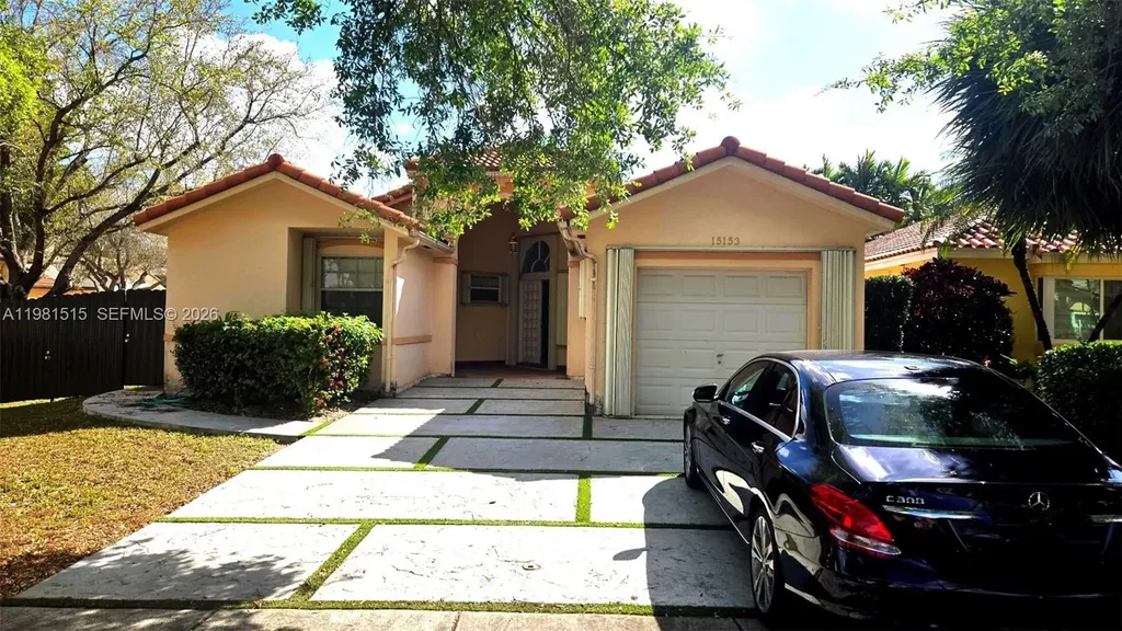 15153 NW 89th Place Miami Lakes FL 33018