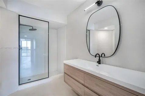 19101 NE 36th Court Aventura FL 33180
