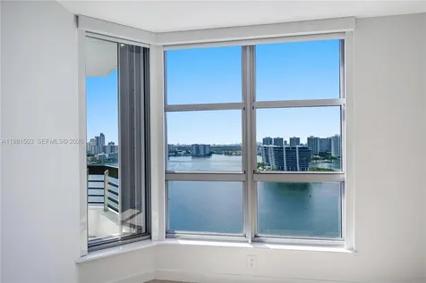 19101 NE 36th Court Aventura FL 33180