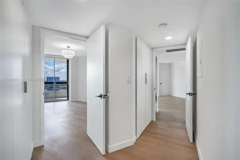 19101 NE 36th Court Aventura FL 33180