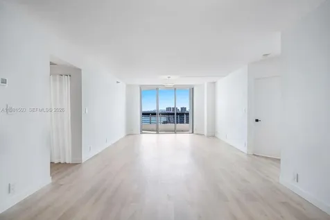 19101 NE 36th Court Aventura FL 33180