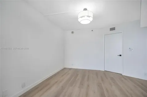 19101 NE 36th Court Aventura FL 33180