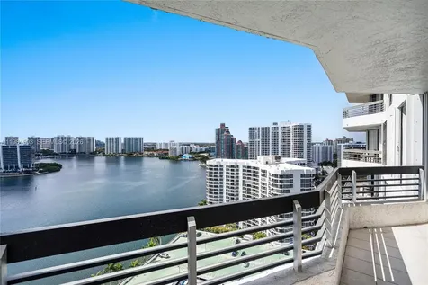 19101 NE 36th Court Aventura FL 33180