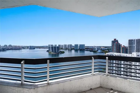 19101 NE 36th Court Aventura FL 33180