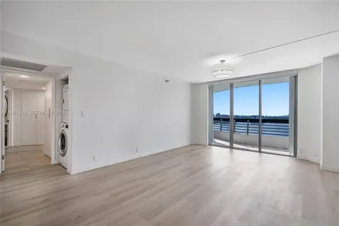 19101 NE 36th Court Aventura FL 33180