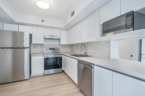 19101 NE 36th Court Aventura FL 33180