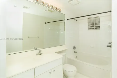 17145 N Bay Road Sunny Isles Beach FL 33160