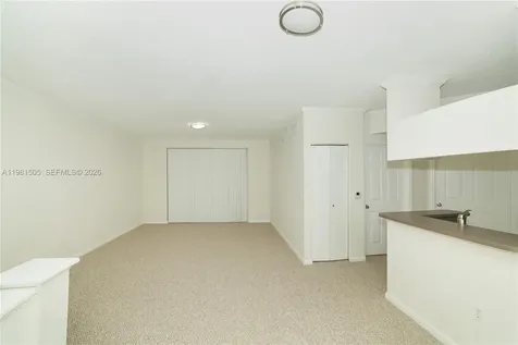 17145 N Bay Road Sunny Isles Beach FL 33160