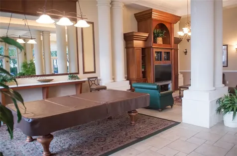 17145 N Bay Road Sunny Isles Beach FL 33160