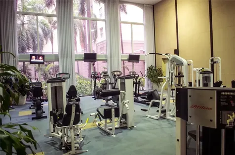 17145 N Bay Road Sunny Isles Beach FL 33160