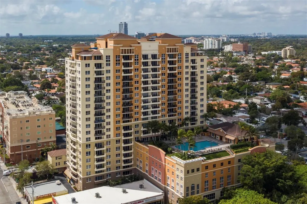 3232 SW 22nd Terrace Miami FL 33145
