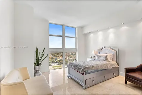 3232 SW 22nd Terrace Miami FL 33145