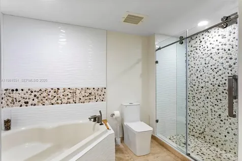 3232 SW 22nd Terrace Miami FL 33145
