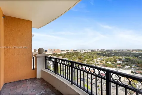 3232 SW 22nd Terrace Miami FL 33145