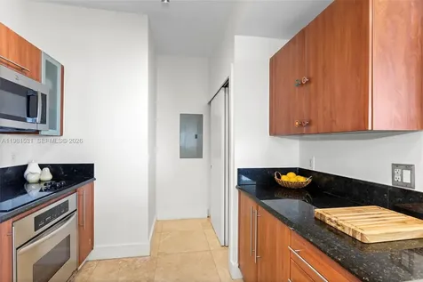 3232 SW 22nd Terrace Miami FL 33145