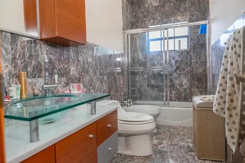4655 SW 89th Avenue Miami FL 33165
