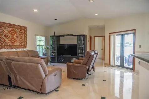 4655 SW 89th Avenue Miami FL 33165
