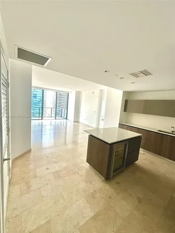 88 SW 7th Street Miami FL 33130