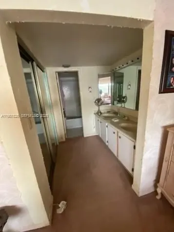 1100 Colony Point Circle Pembroke Pines FL 33026