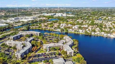 1100 Colony Point Circle Pembroke Pines FL 33026