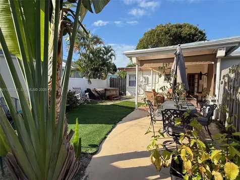 1544 NW 4th Avenue Fort Lauderdale FL 33311