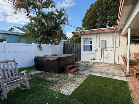 1544 NW 4th Avenue Fort Lauderdale FL 33311
