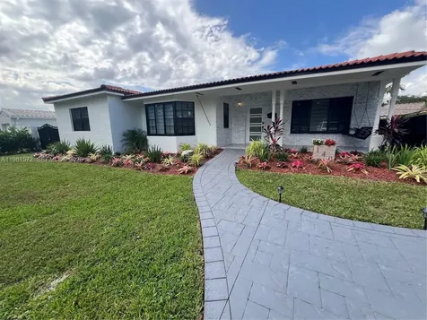 140 Pocatella Street Miami Springs FL 33166
