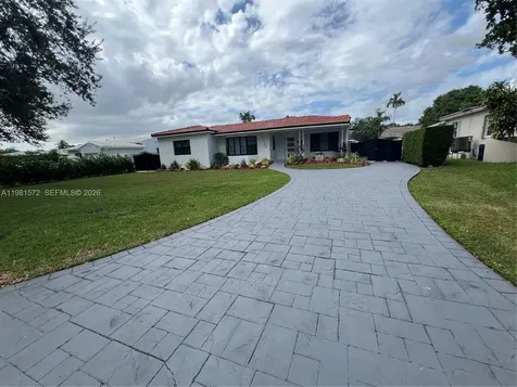 140 Pocatella Street Miami Springs FL 33166