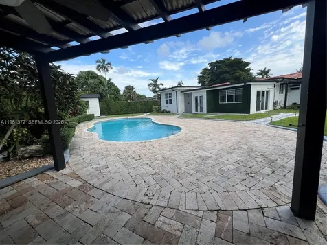 140 Pocatella Street Miami Springs FL 33166