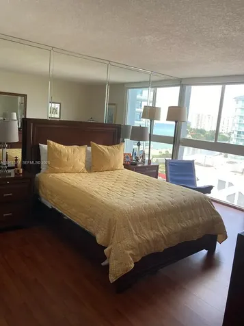 3200 Collins Avenue Miami Beach FL 33140