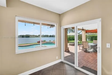 10376 SW 18th Street Davie FL 33324