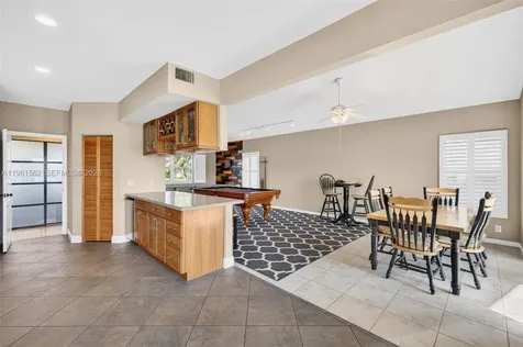10376 SW 18th Street Davie FL 33324