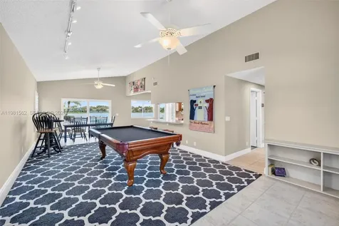10376 SW 18th Street Davie FL 33324