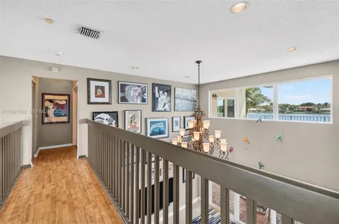 10376 SW 18th Street Davie FL 33324