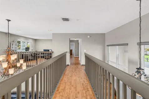 10376 SW 18th Street Davie FL 33324